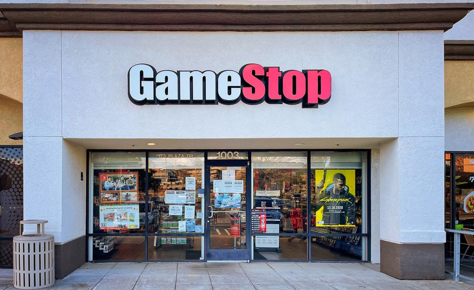 Gamestop 融资 13 亿美元推进比特币战略:从「游戏零售遗老」到「加密革命新贵」的魔幻征途 第2张