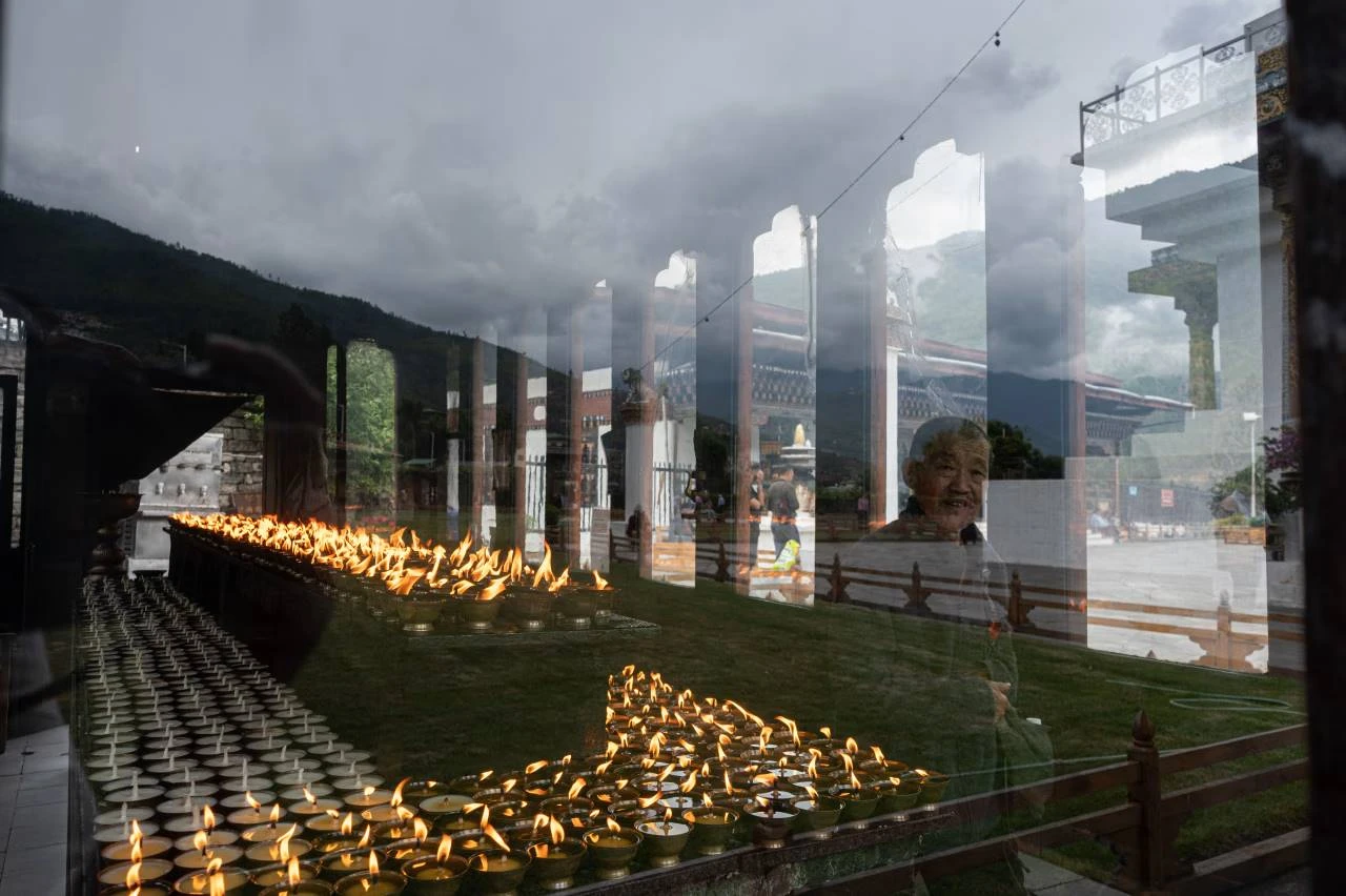 雷龙觉醒:当佛国不丹用经幡丈量比特币矿场 第2张